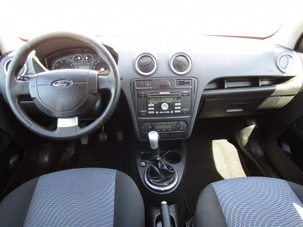 Ford Fusion 1.4 i 