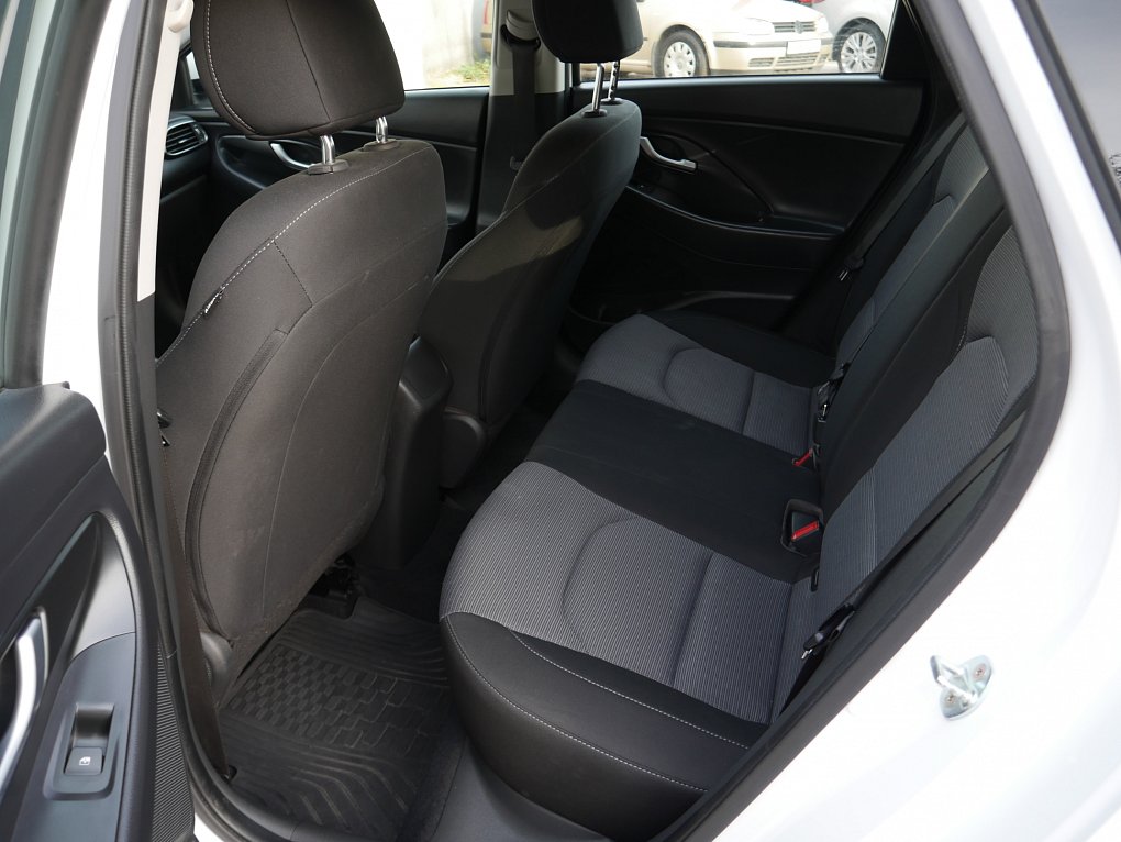 Hyundai I30 1.5 DPi 