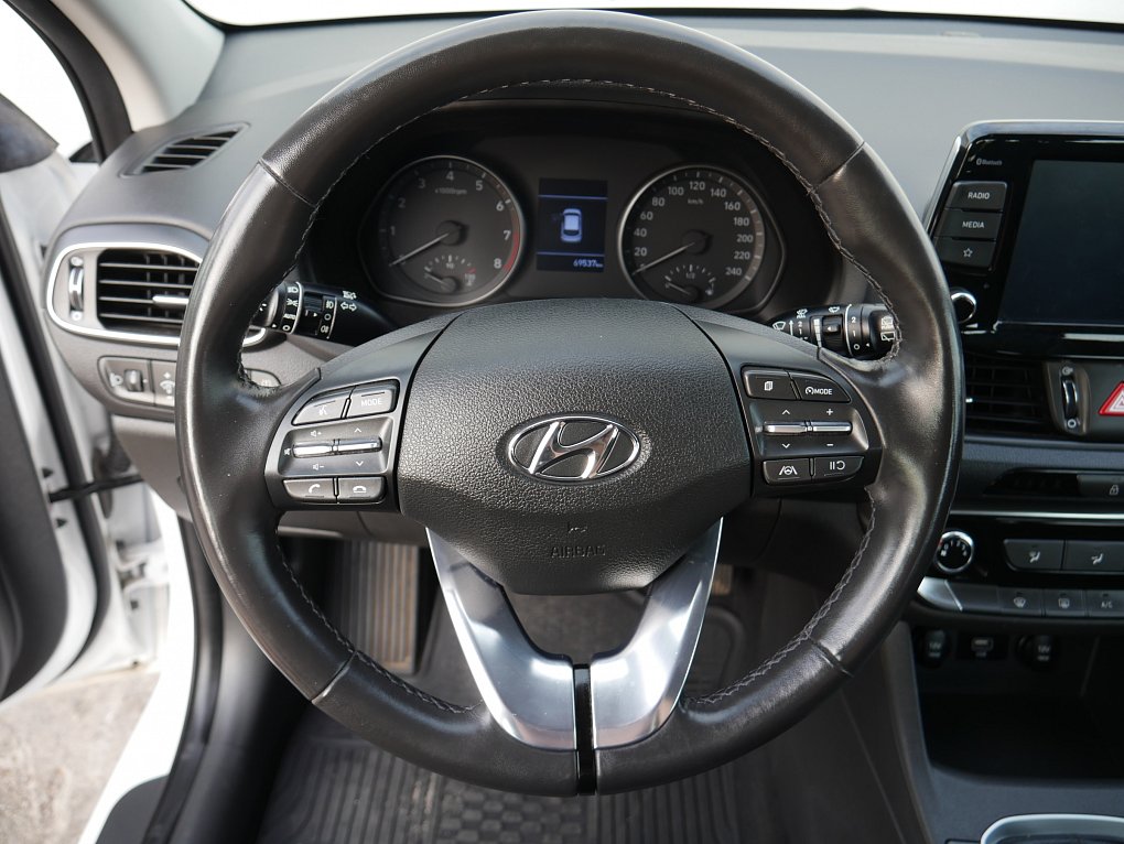 Hyundai I30 1.5 DPi 