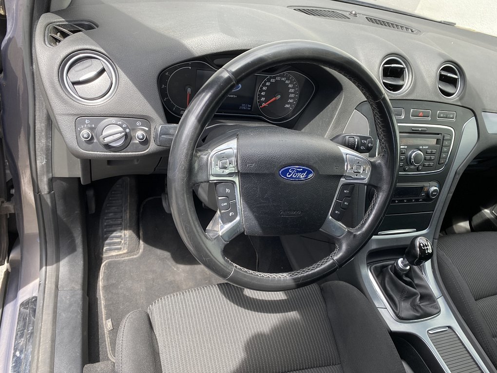 Ford Mondeo 2.0TDCi 