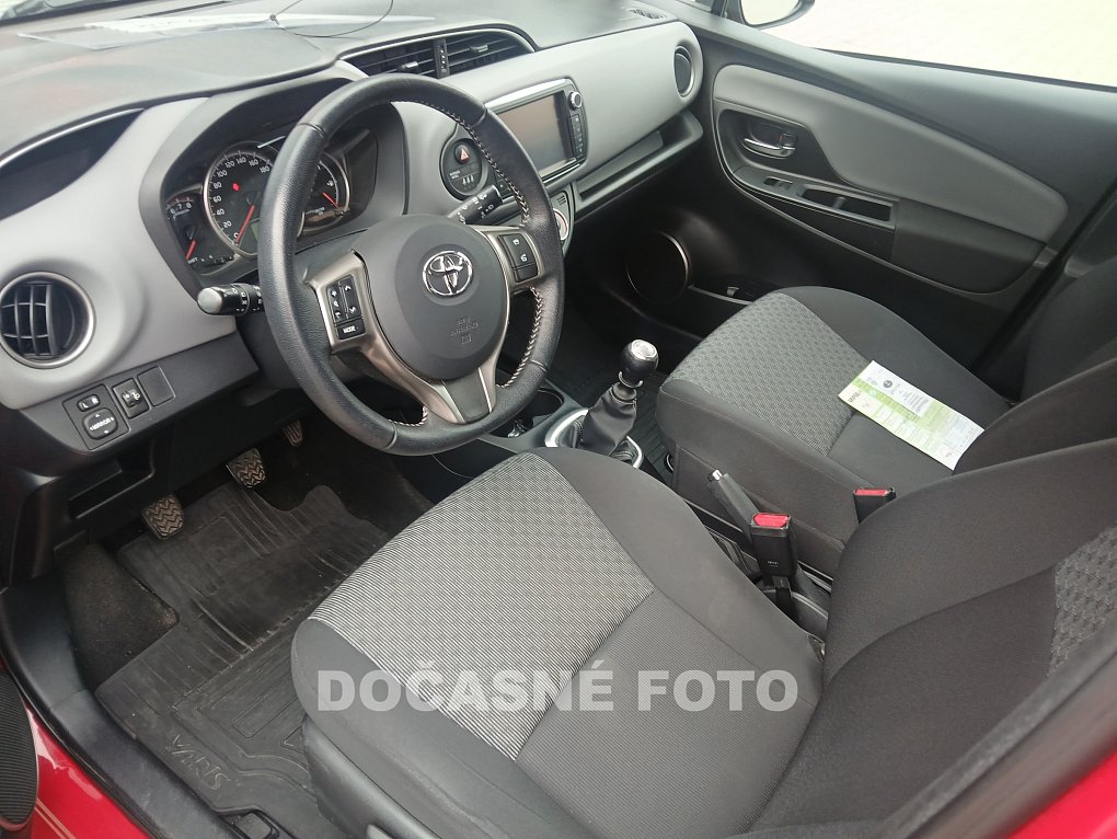 Toyota Yaris 1.3i 