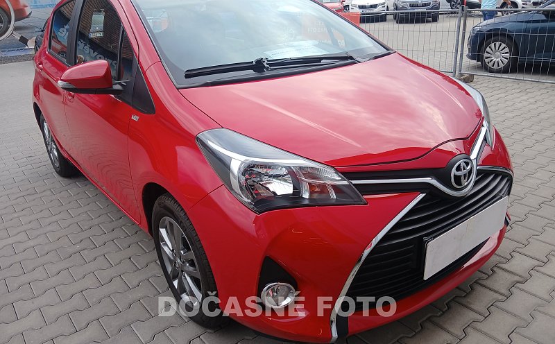 Toyota Yaris 1.3i 