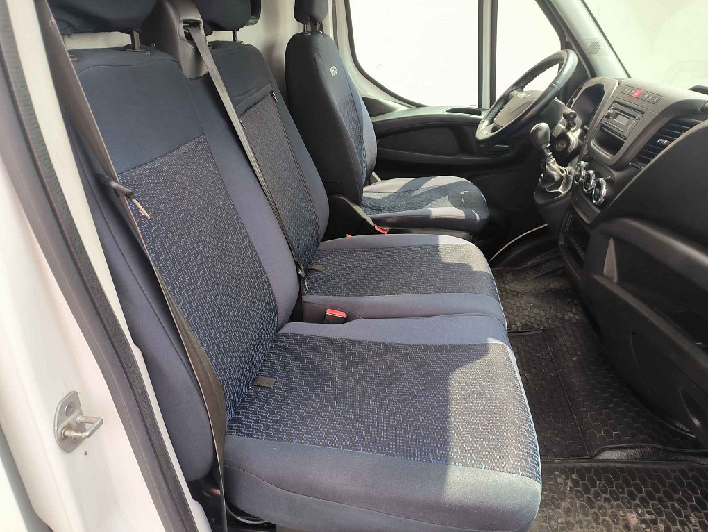 Iveco Daily 2.3D  35S16 L4