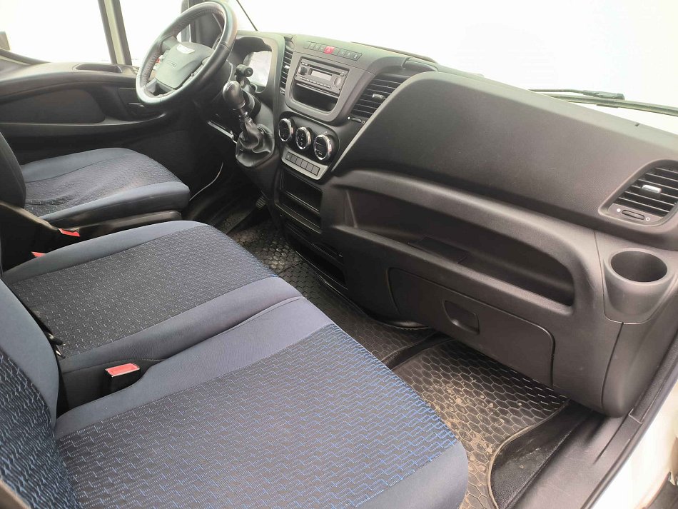 Iveco Daily 2.3D  35S16 L4