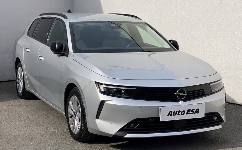 Opel Astra 1.2 Elegance sports tourer