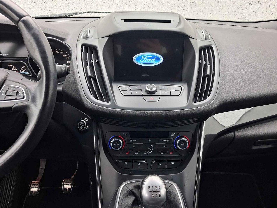 Ford Kuga 1.5 EB ST-Line
