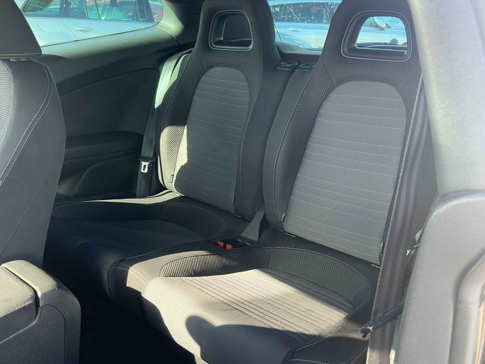 Volkswagen Scirocco 2.0TSi 