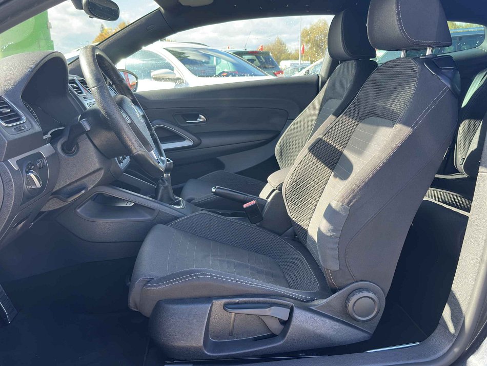 Volkswagen Scirocco 2.0TSi 