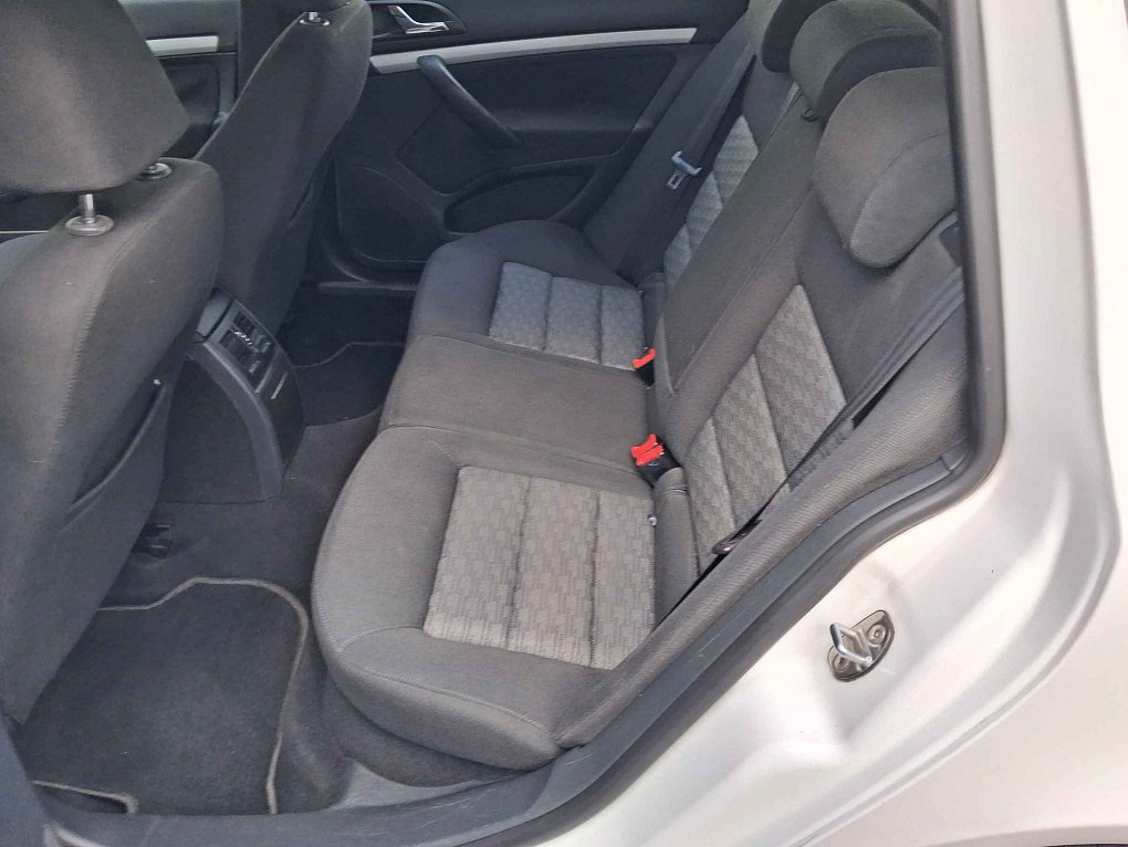 Škoda Octavia II 1.2 TSI Ambiente