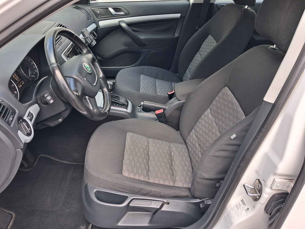 Škoda Octavia II 1.2 TSI Ambiente