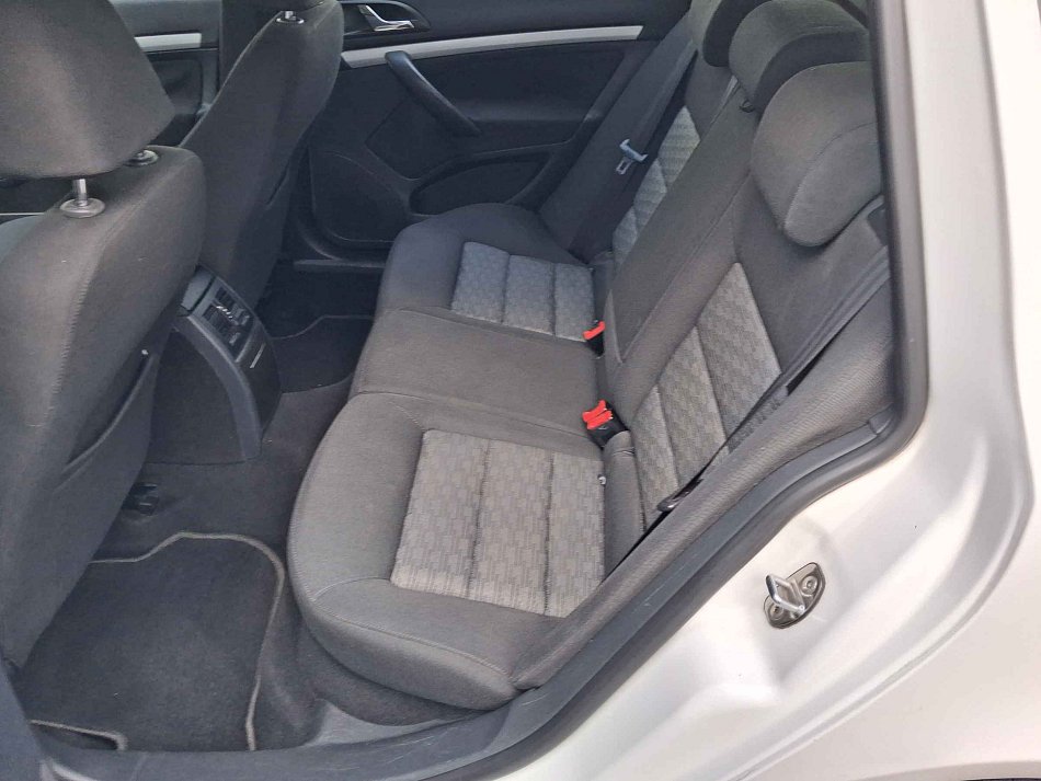 Škoda Octavia II 1.2 TSI Ambiente