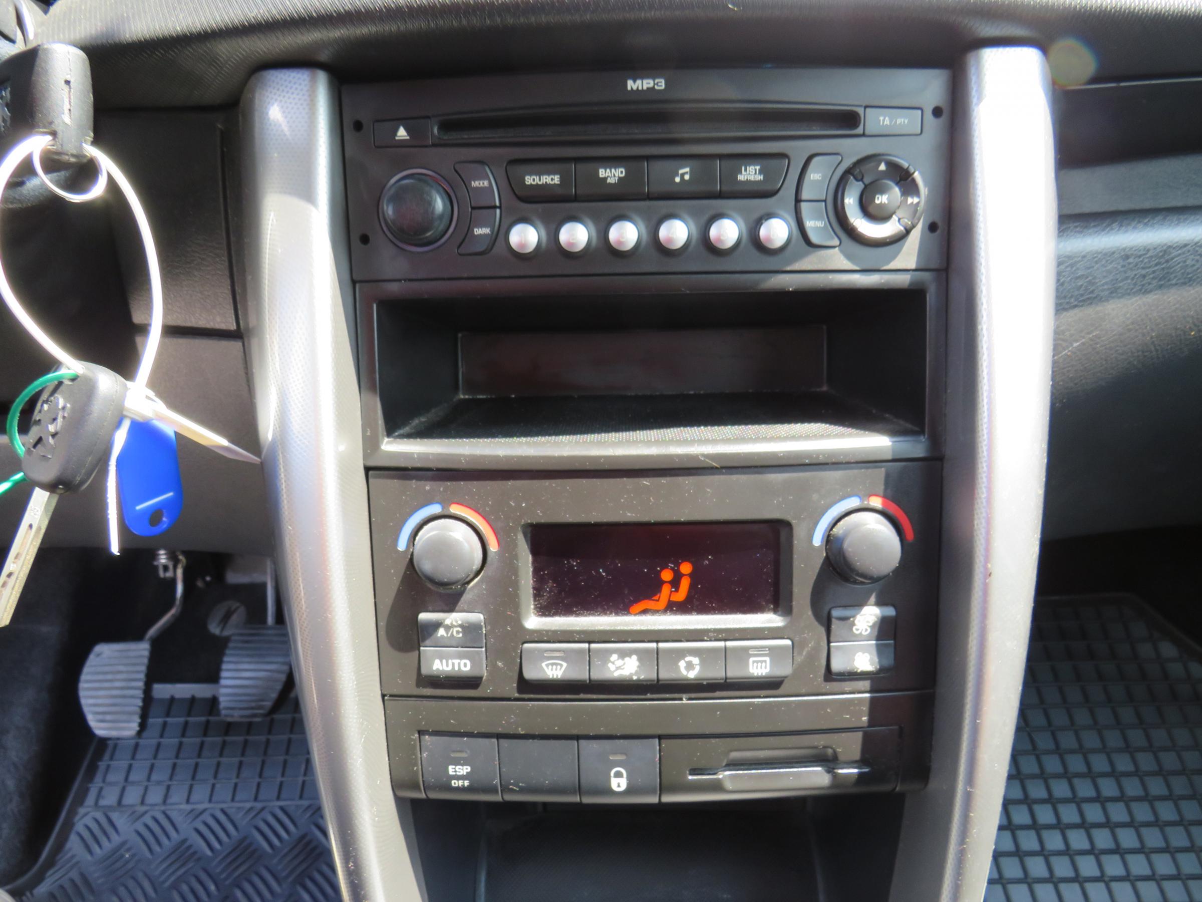 Peugeot 207, 2008 - pohled č. 14