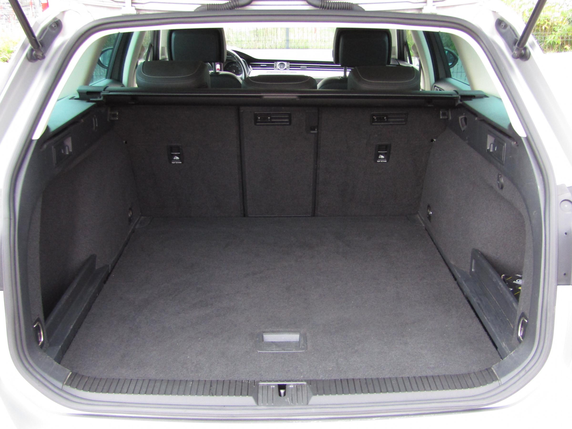 Volkswagen Passat, 2016 - pohled č. 7