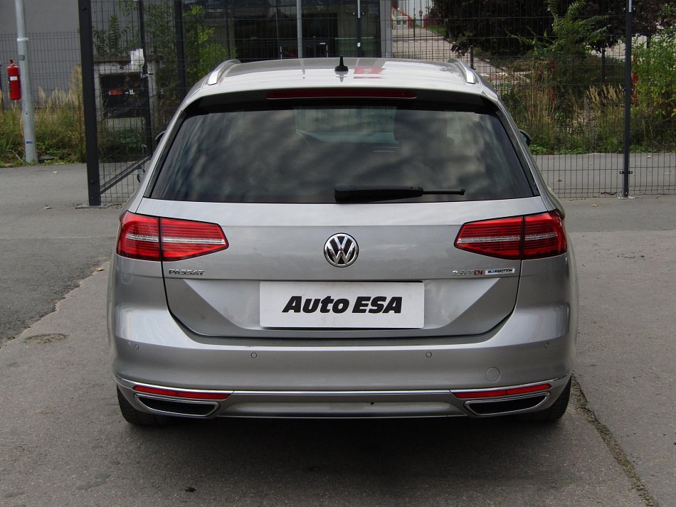 Volkswagen Passat 2.0 TDi Highline