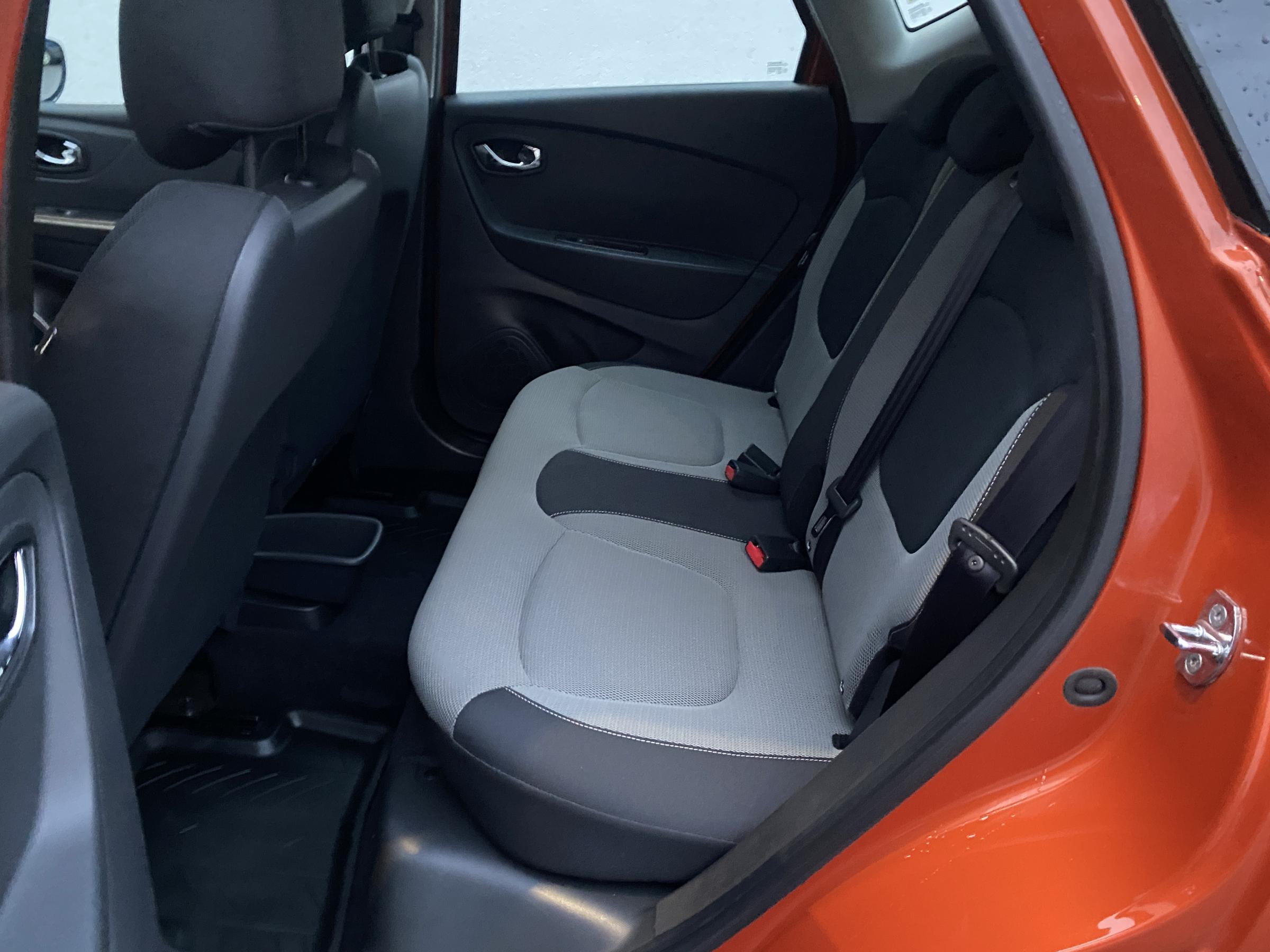 Renault Captur, 2015 - pohled č. 10