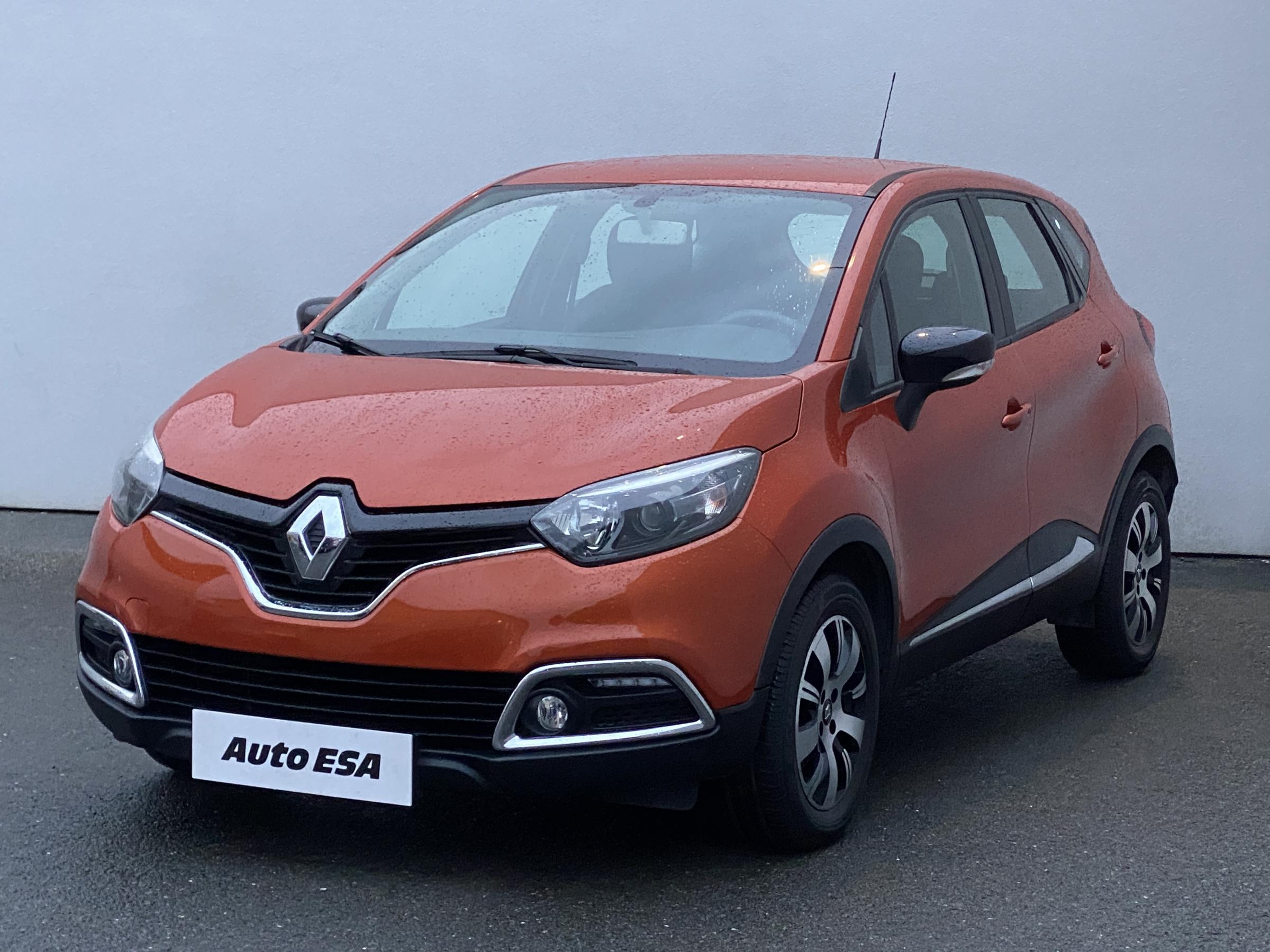 Renault Captur, 2015 - pohled č. 3