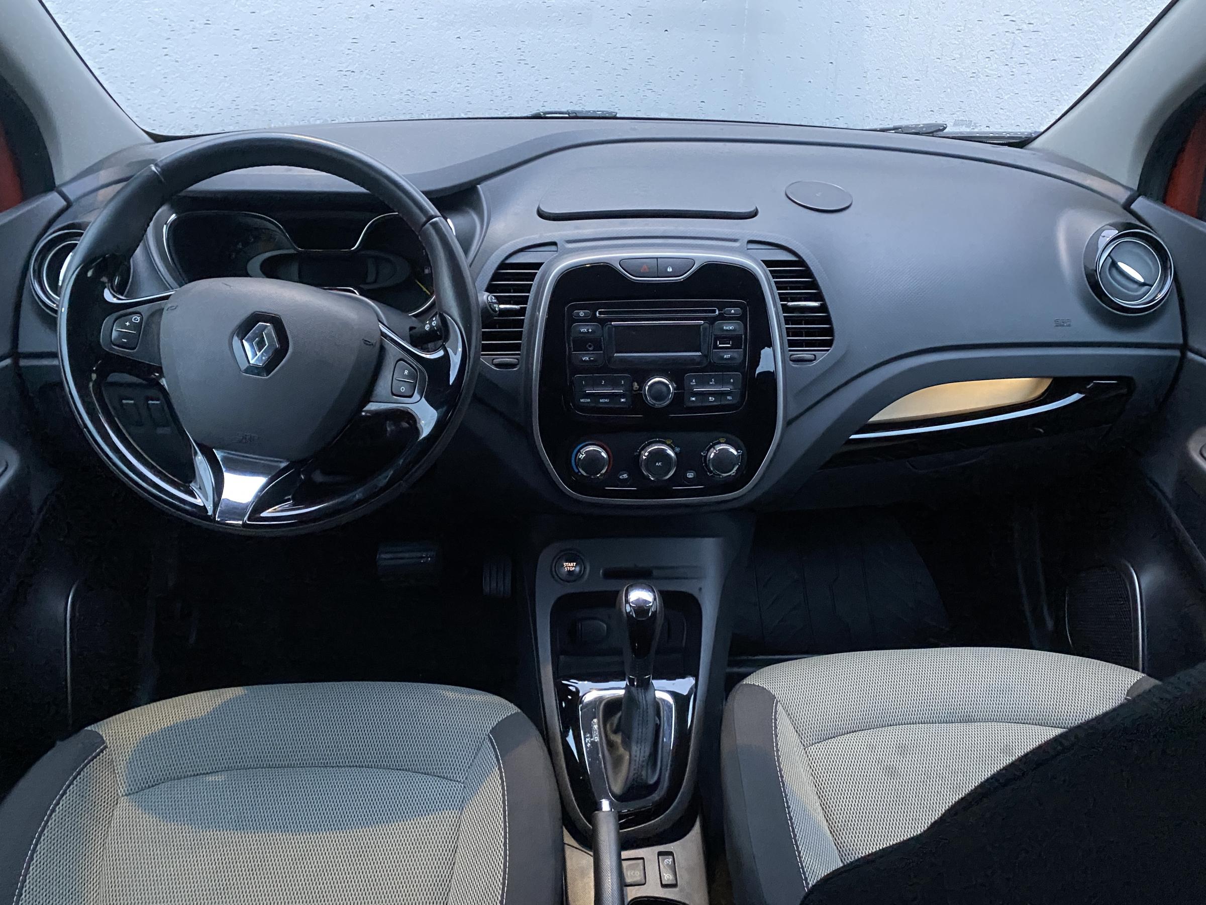 Renault Captur, 2015 - pohled č. 8