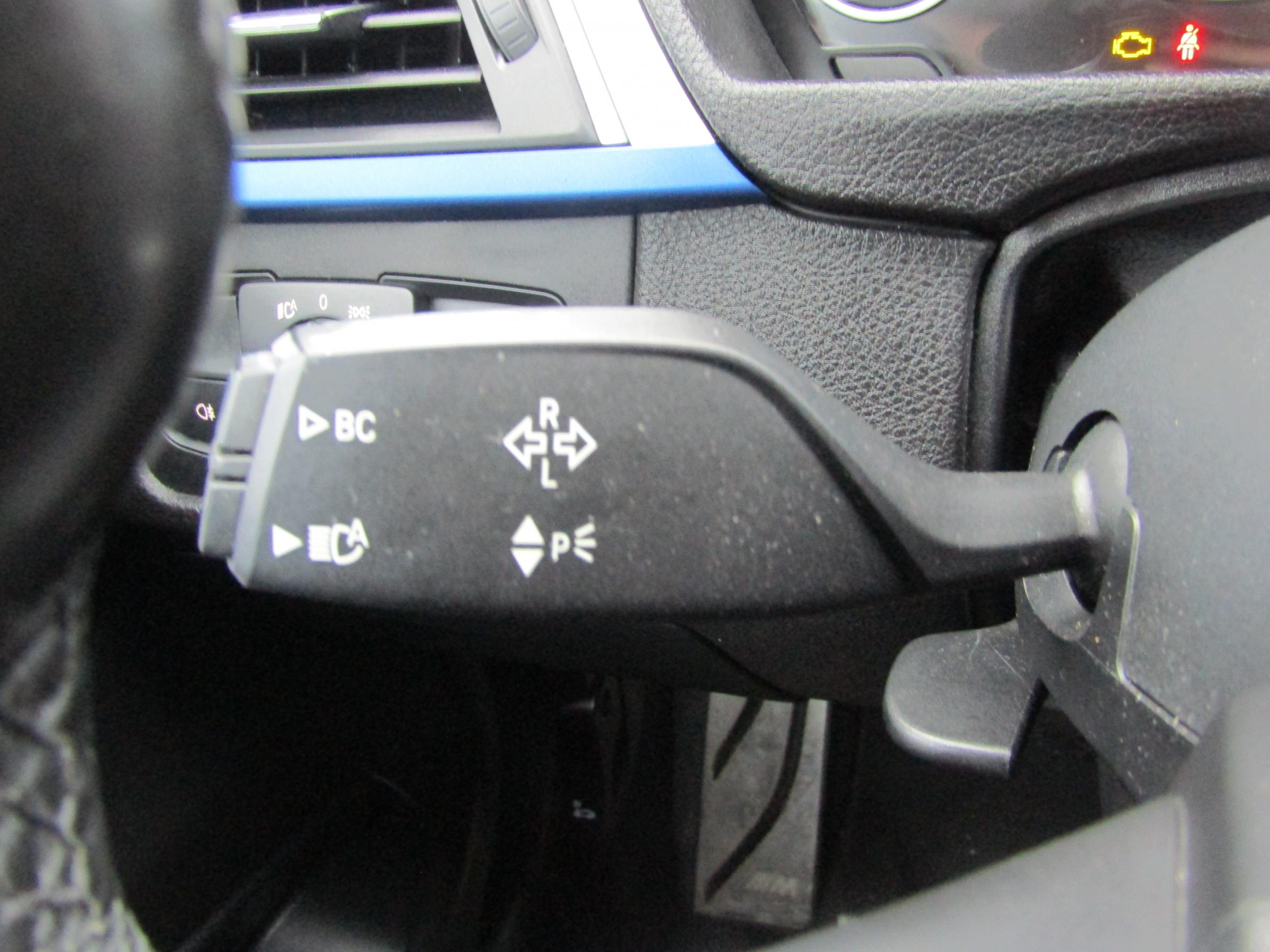 BMW Řada 3, 2017 - pohled č. 15