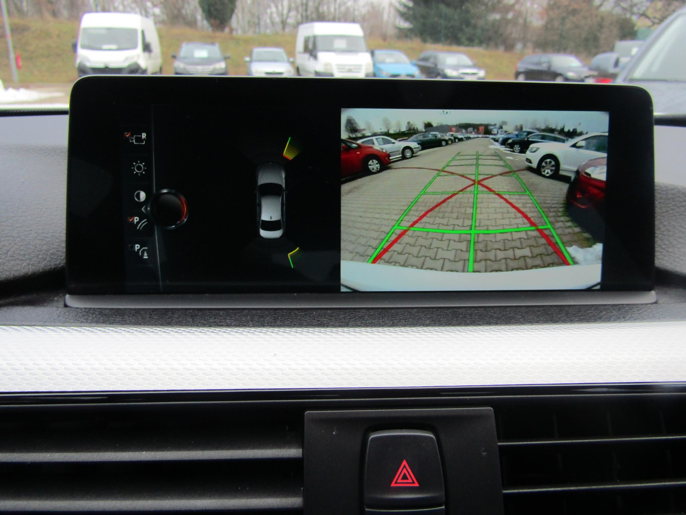 BMW Řada 3, 2017 - pohled č. 23