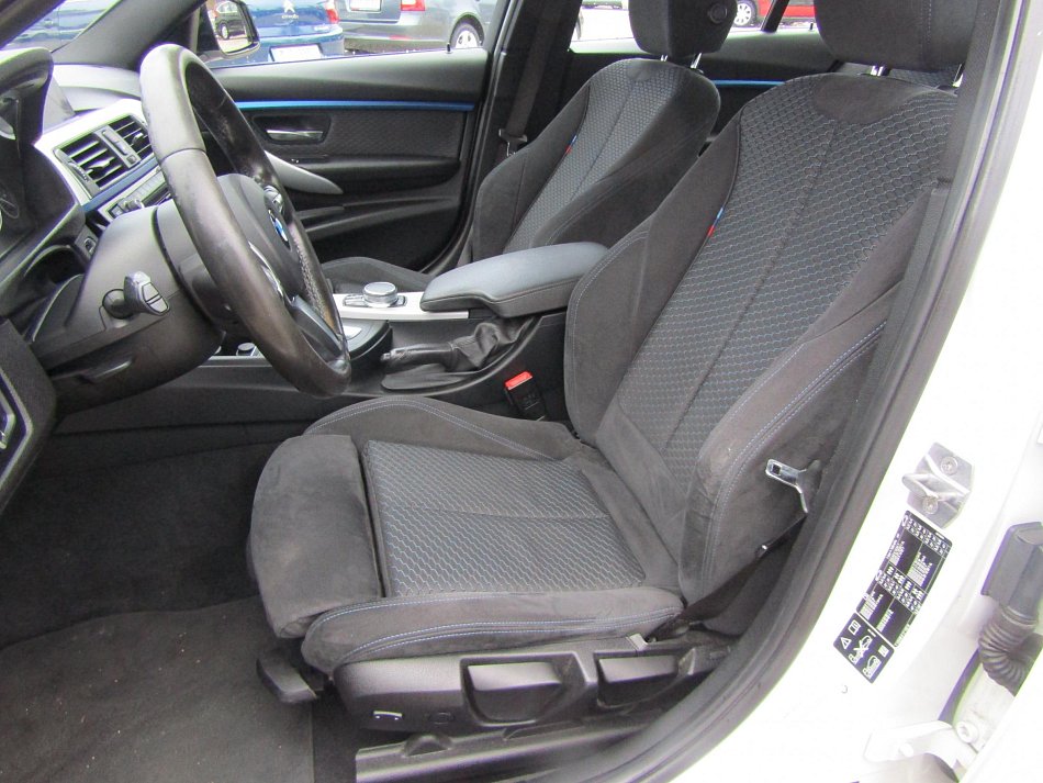 BMW Řada 3 2.0d  320d xDrive
