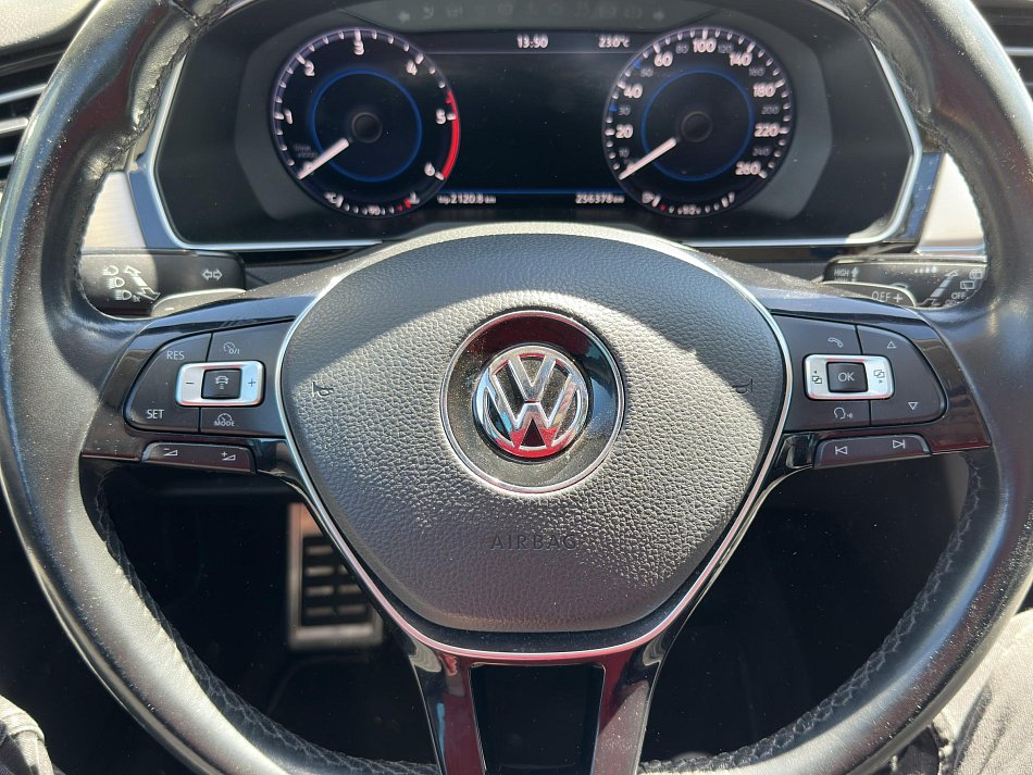Volkswagen Passat 2.0BI-TDI  4x4