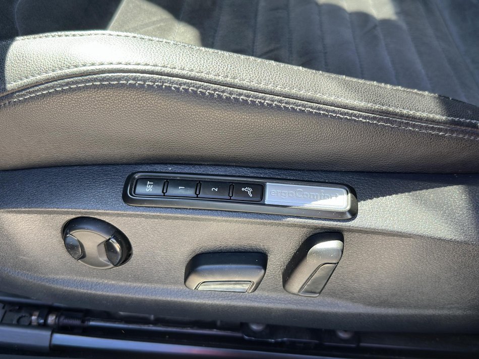 Volkswagen Passat 2.0BI-TDI  4x4