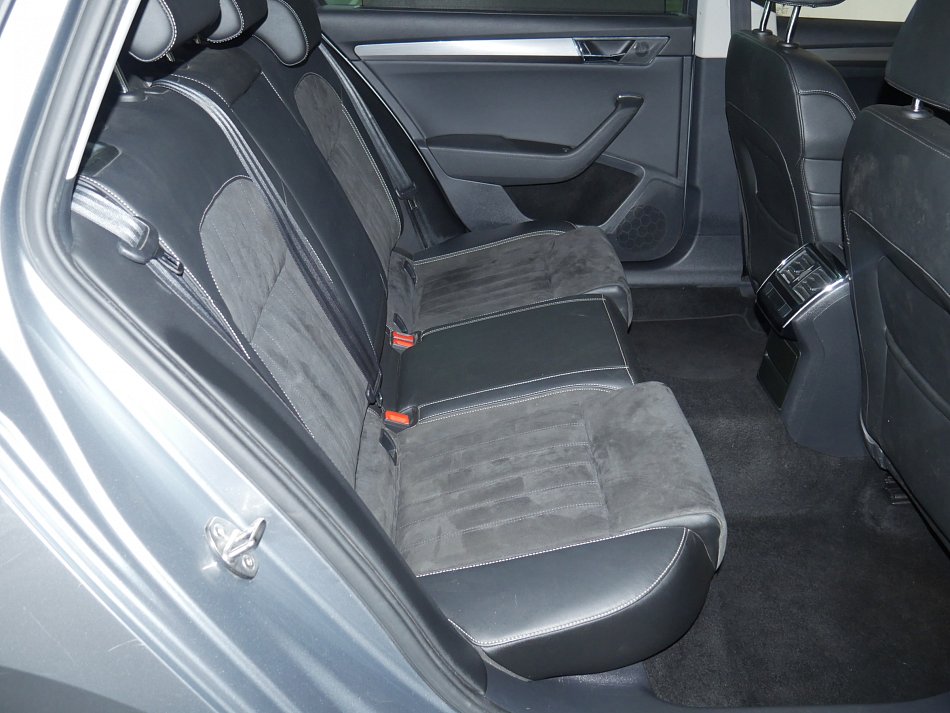 Škoda Superb 2.0TDI Style
