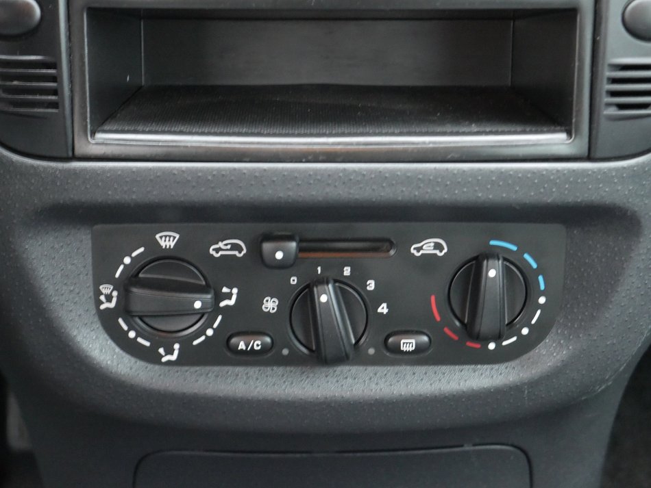 Citroën C3 1.1 i 