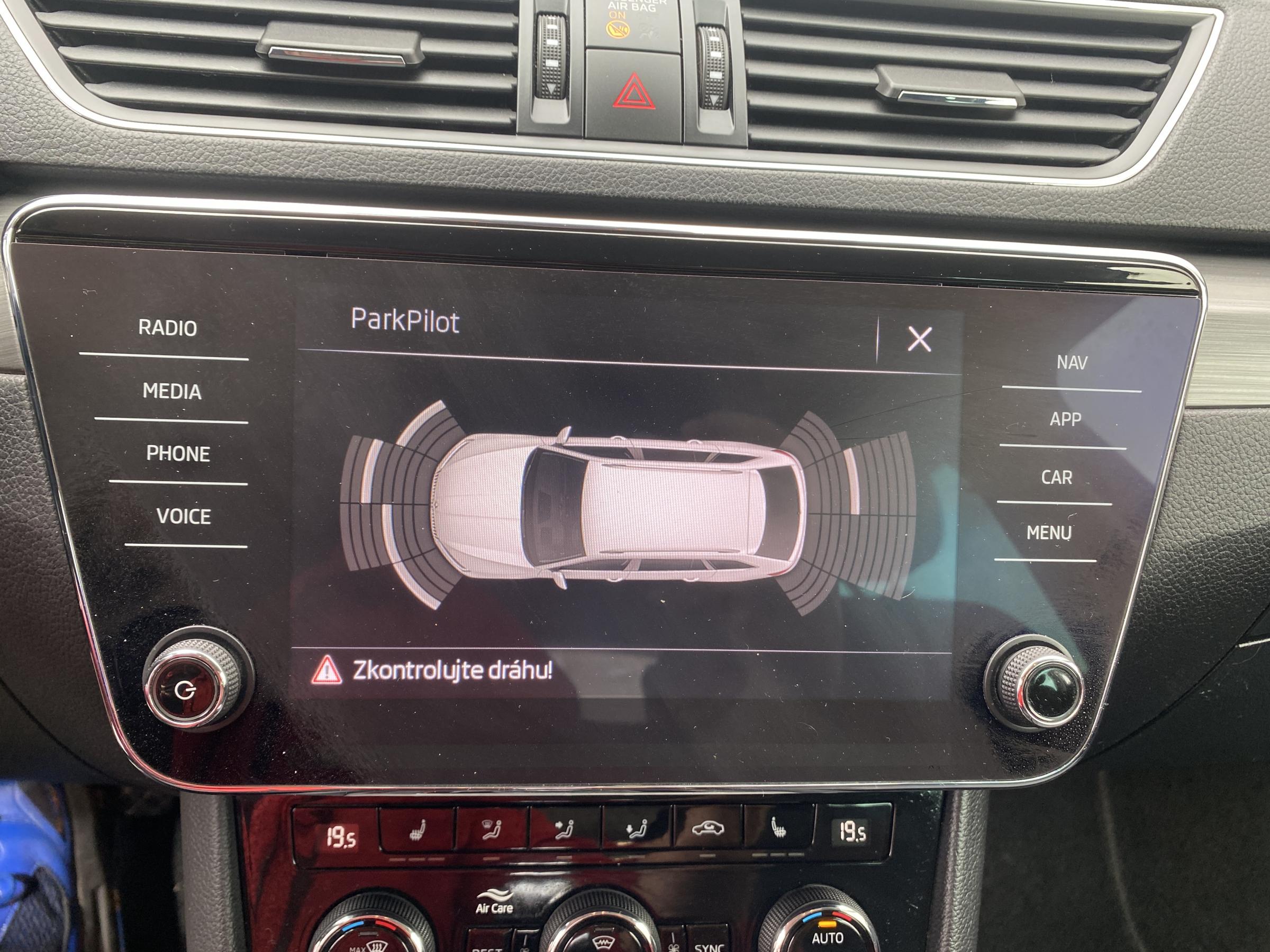 Škoda Superb III, 2019 - pohled č. 13