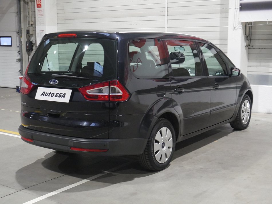 Ford Galaxy 2.0 16V  7Míst