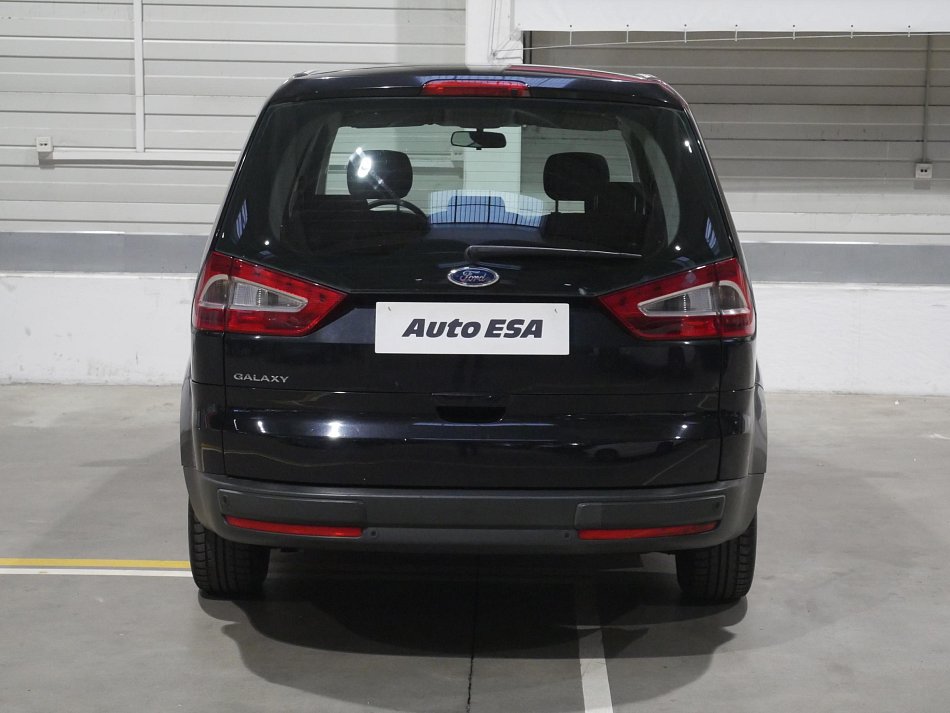 Ford Galaxy 2.0 16V  7Míst