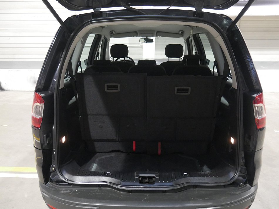 Ford Galaxy 2.0 16V  7Míst