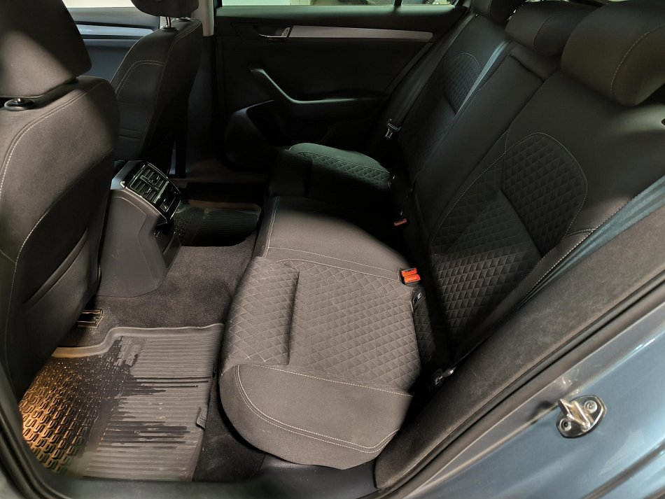 Škoda Superb III 2.0 TDi 