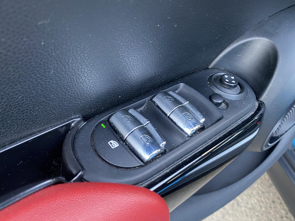 Mini Cooper S 2.0i S