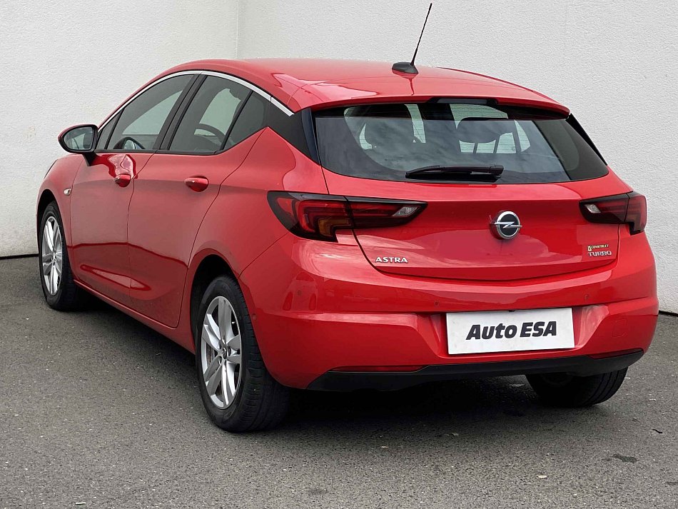 Opel Astra 1.4 T 
