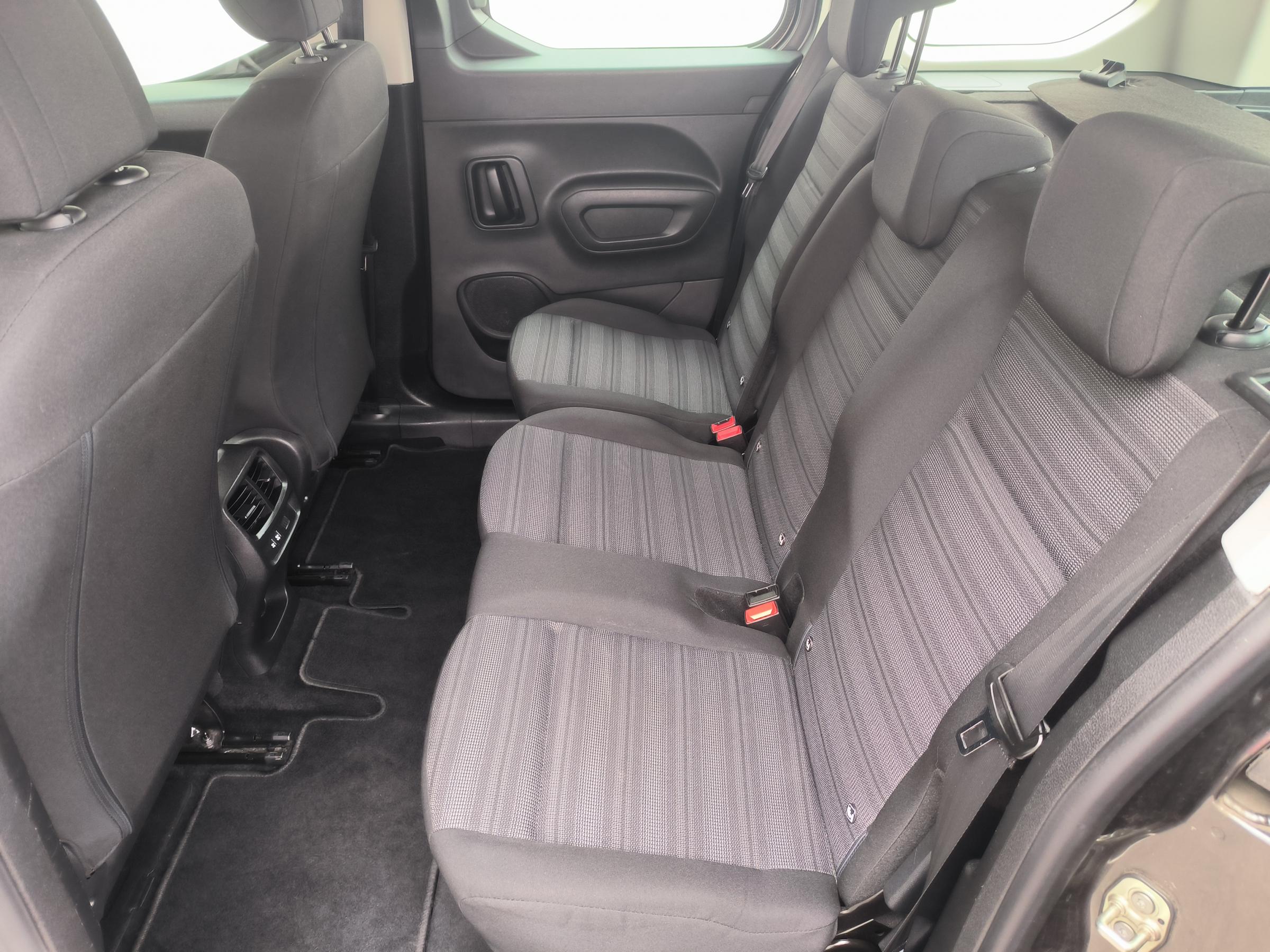 Opel Combo, 2021 - pohled č. 11