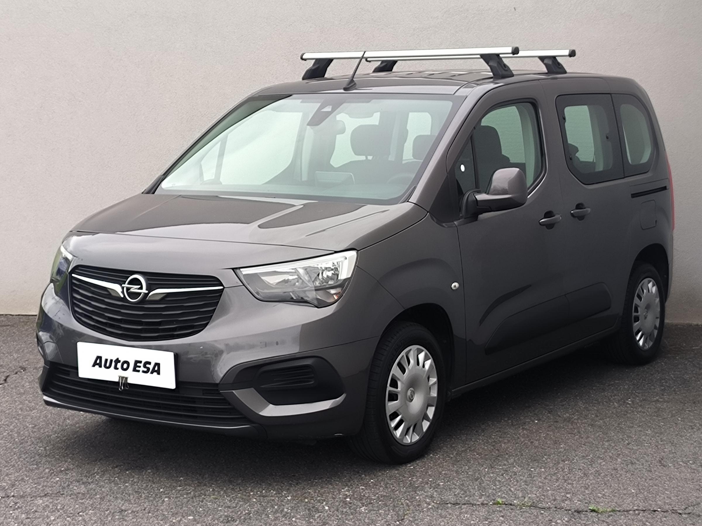 Opel Combo, 2021 - pohled č. 3