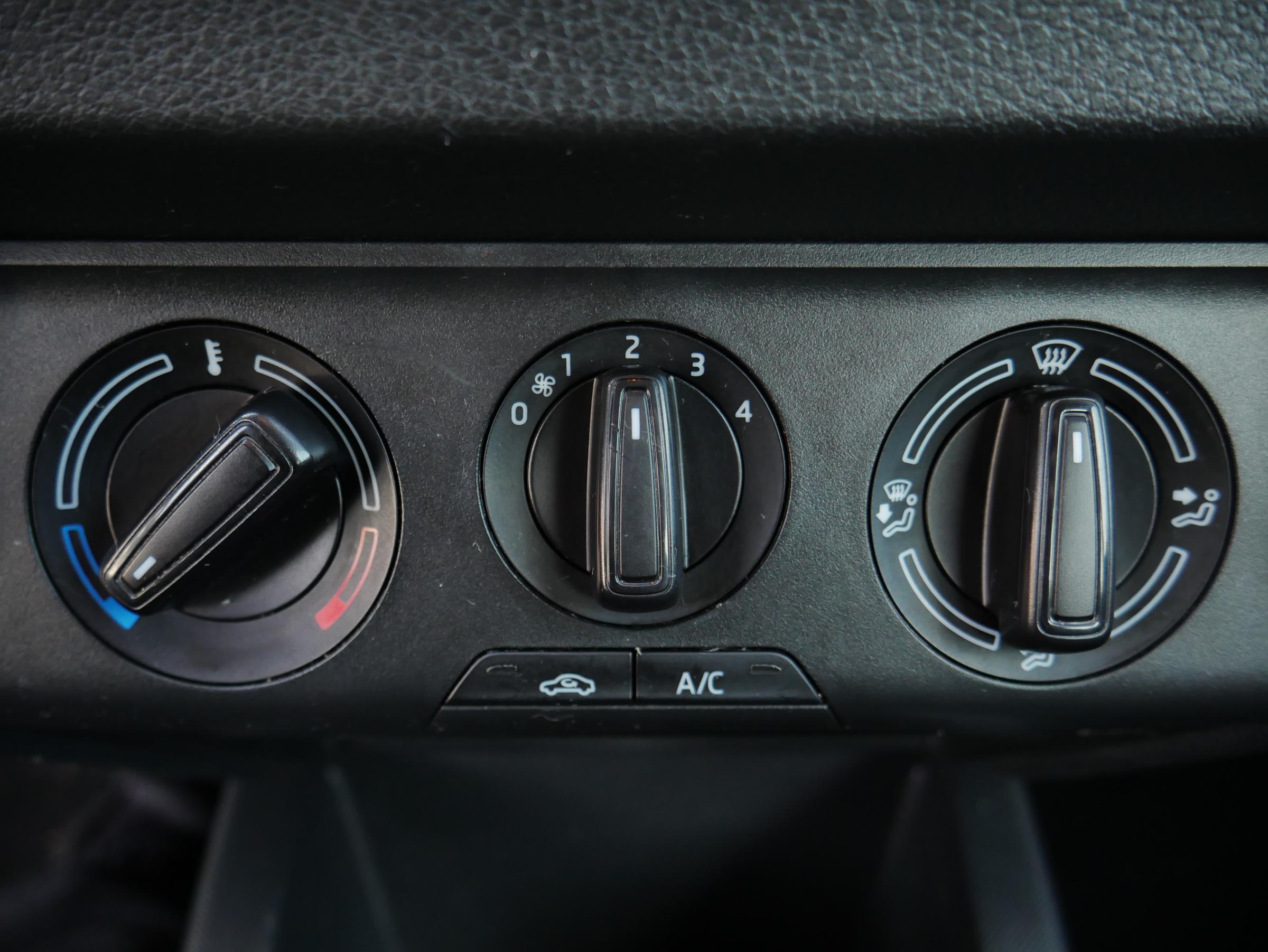 Škoda Fabia III, 2016 - pohled č. 15