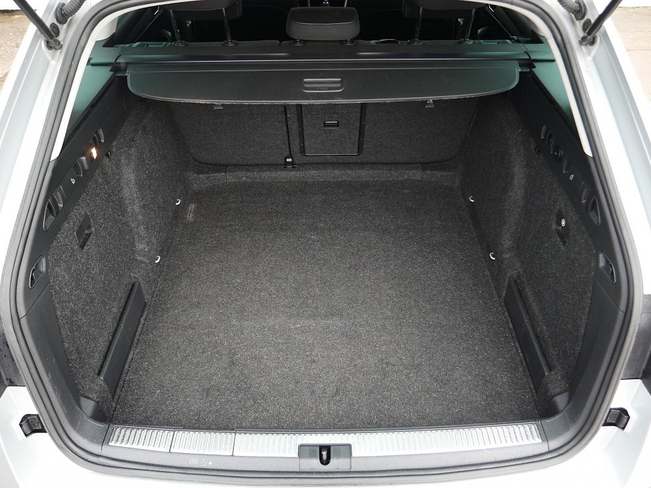 Škoda Superb III 1.6 TDi 