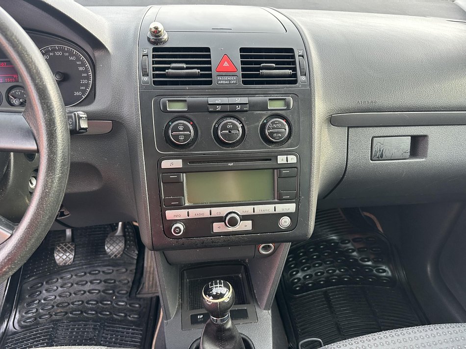 Volkswagen Touran 1.6i 