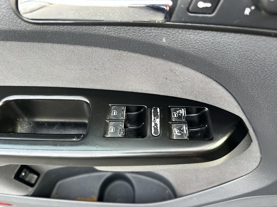 Volkswagen Touran 1.6i 