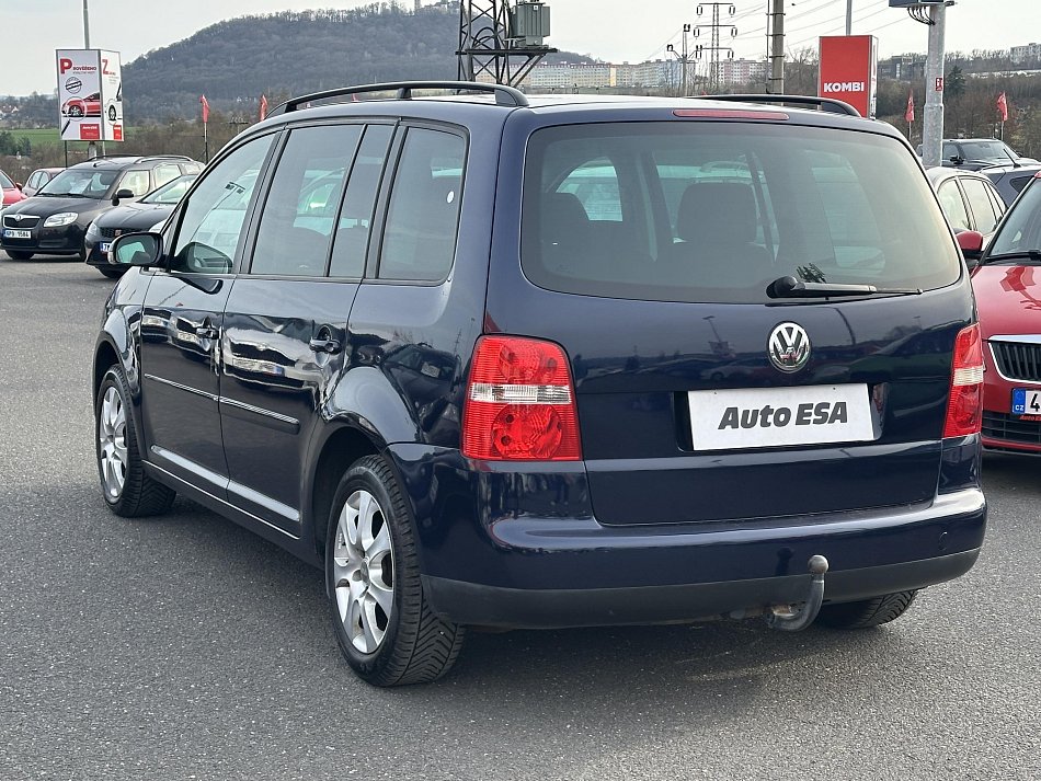 Volkswagen Touran 1.6i 