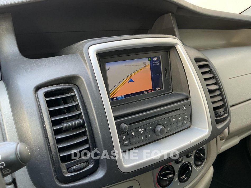 Opel Vivaro 2.0CDTi  5míst