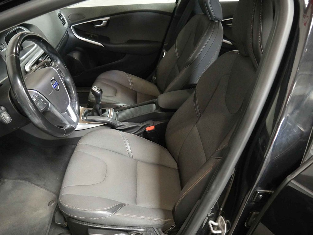 Volvo V40 1.6 D2 