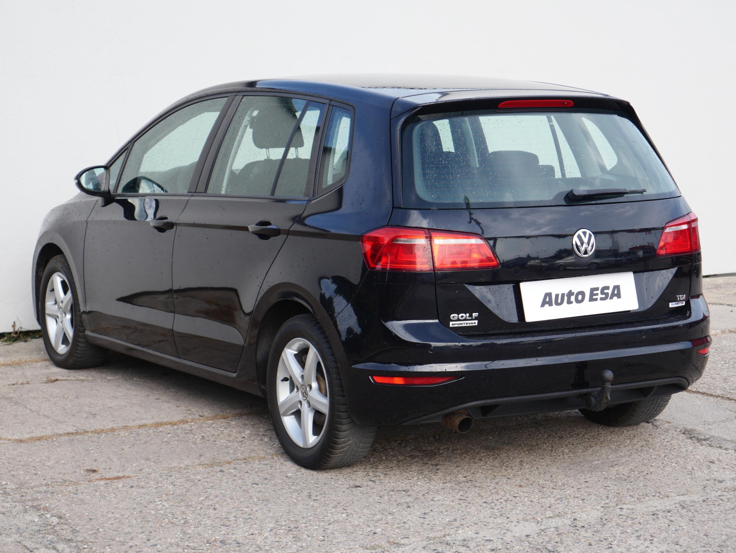 Volkswagen Sportsvan, 2015 - pohled č. 4