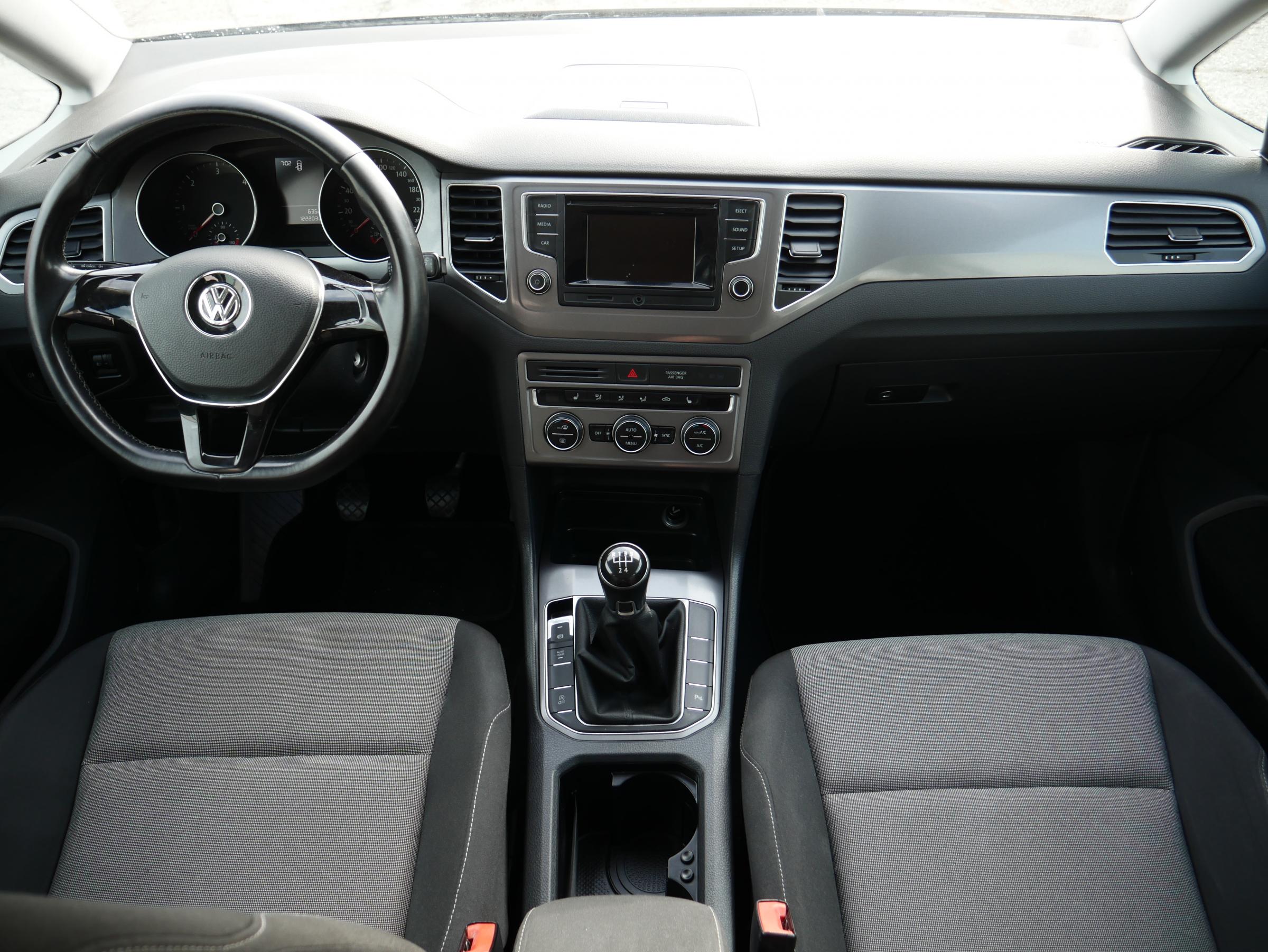 Volkswagen Sportsvan, 2015 - pohled č. 9