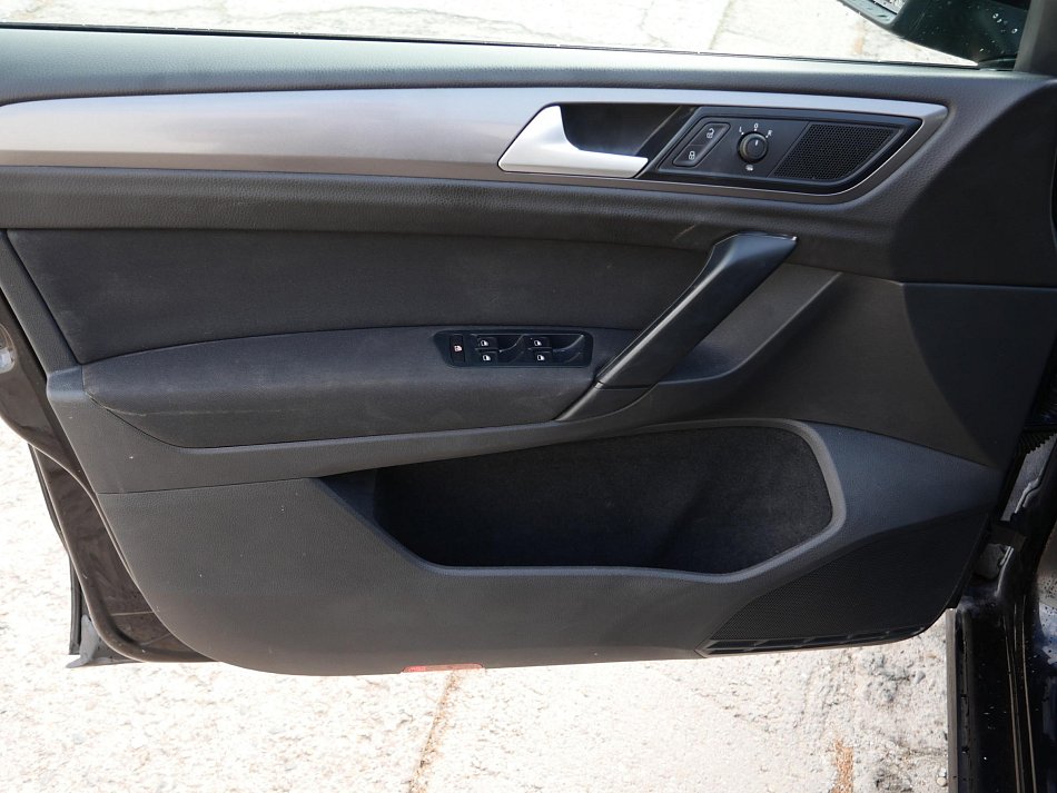 Volkswagen Sportsvan 1.6 TDi Trendline