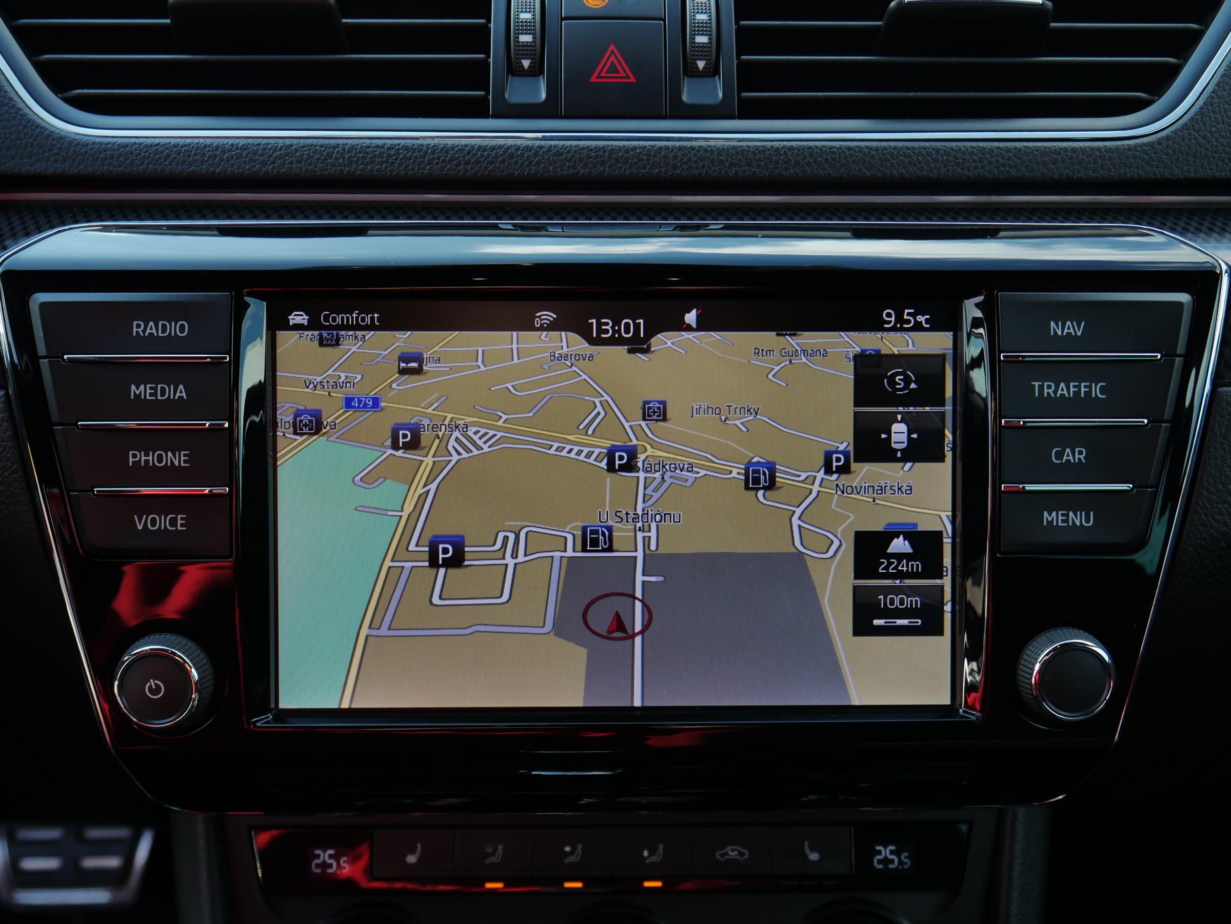 Škoda Superb III, 2017 - pohled č. 17