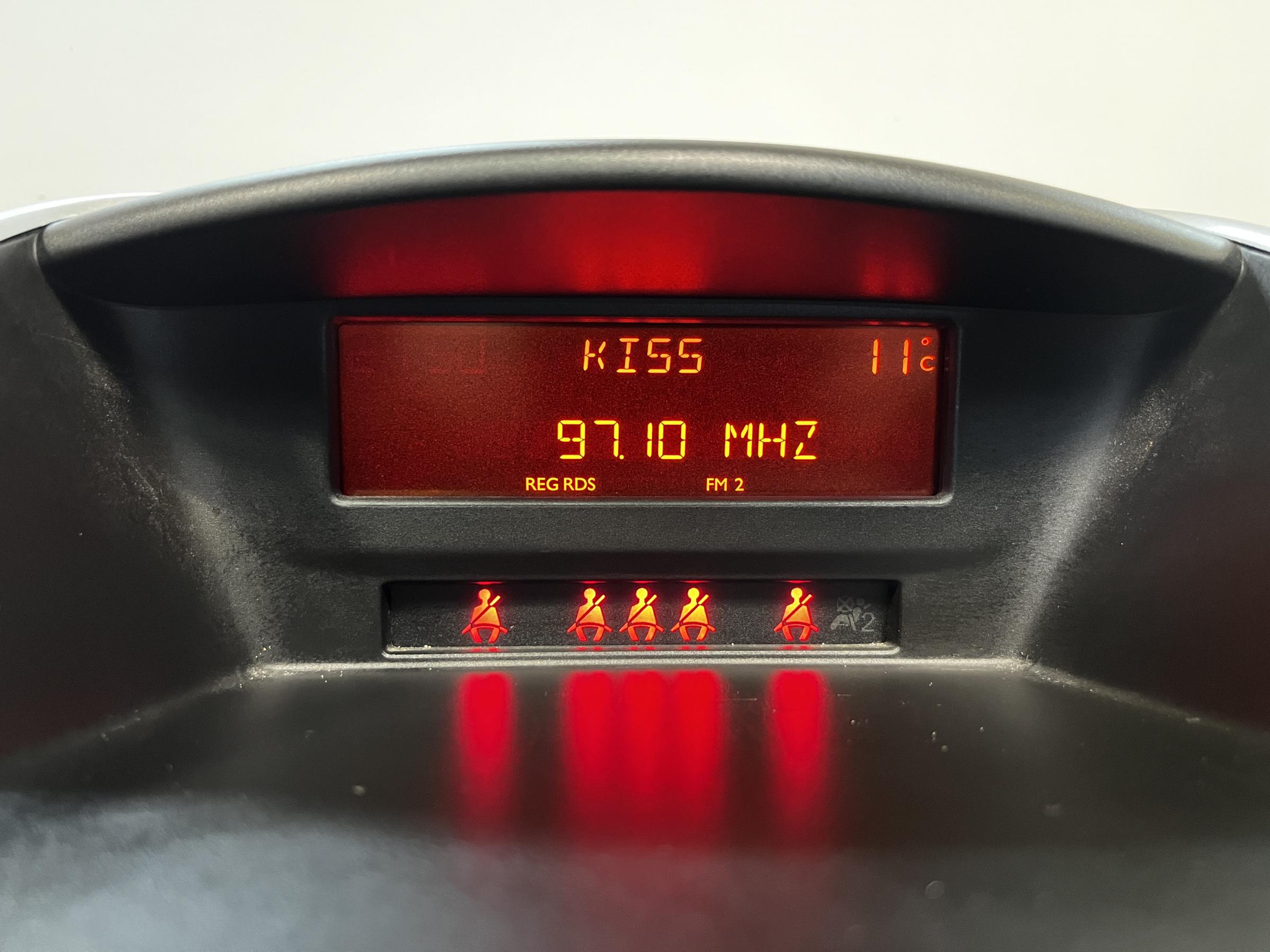 Peugeot 207, 2009 - pohled č. 12