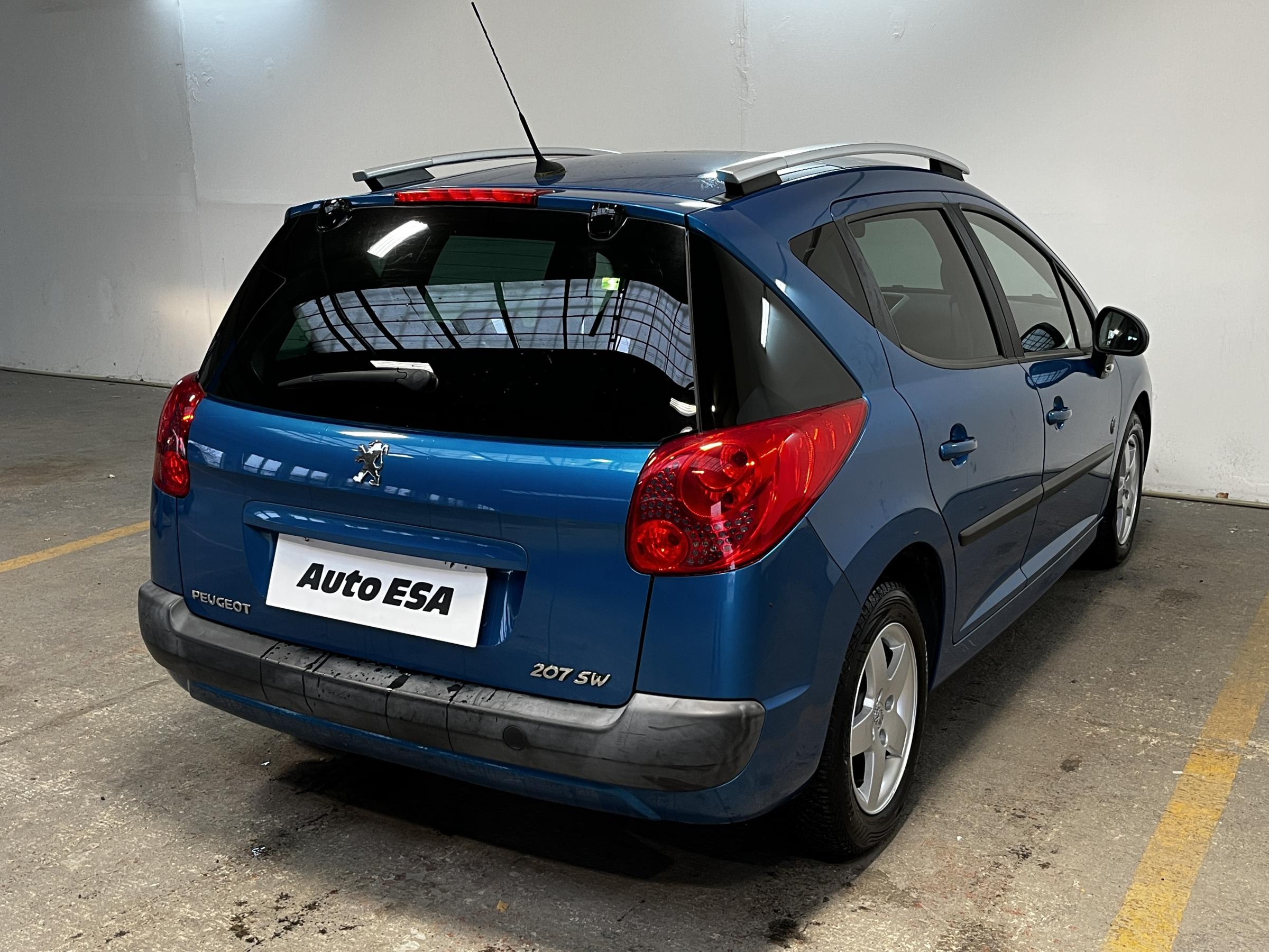 Peugeot 207, 2009 - pohled č. 4